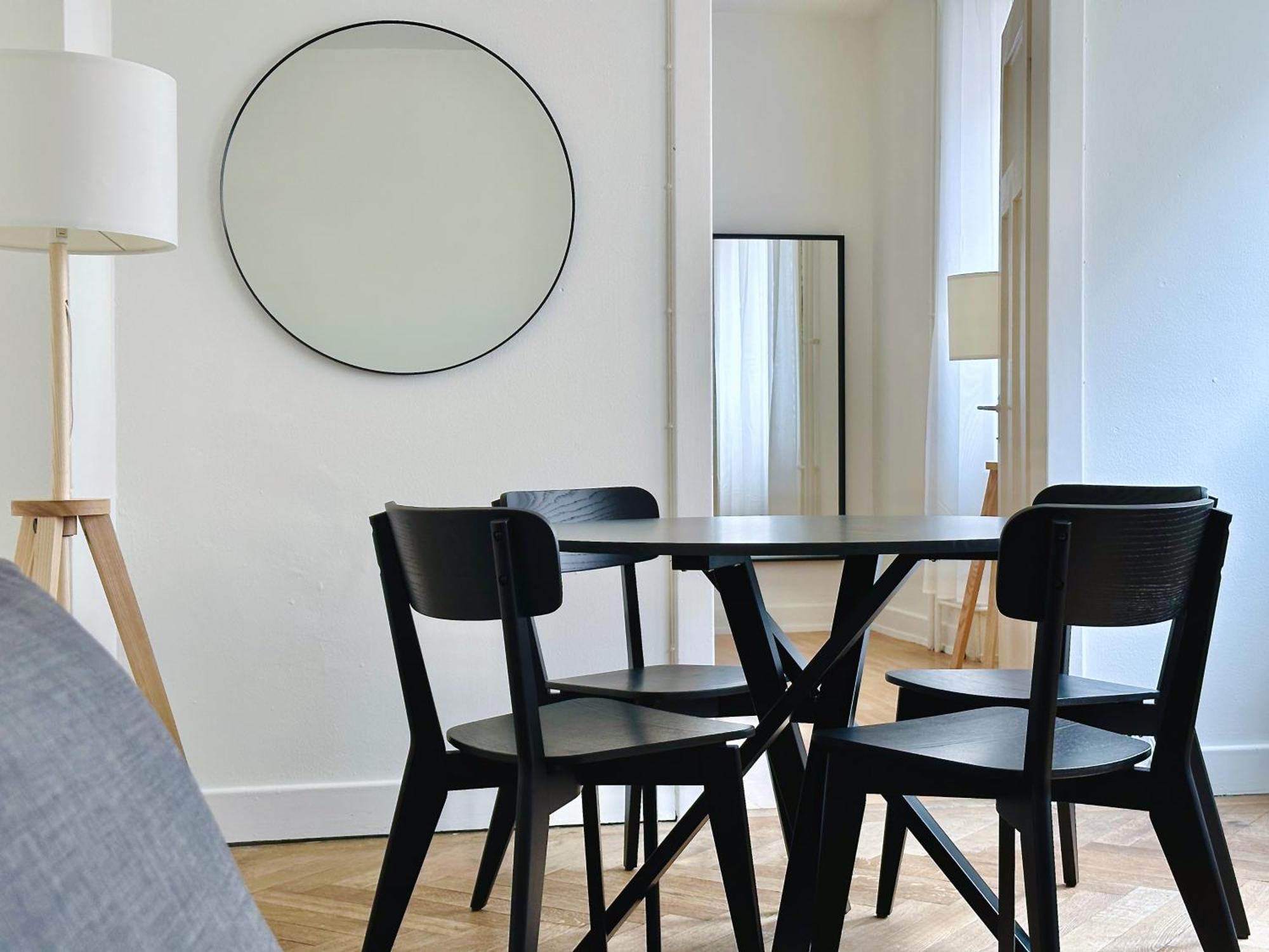 Citycentral 2 Bedroom Flat Near Main Station Apartment Zürich